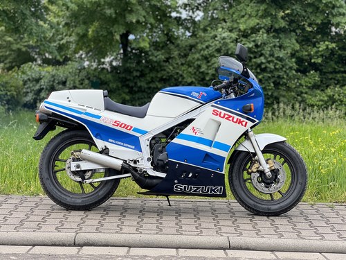 1987 RG500 Gamma RG 500 no RGV 250 SOLD