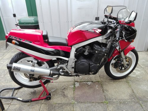 1988 Suzuki GSX R 1100