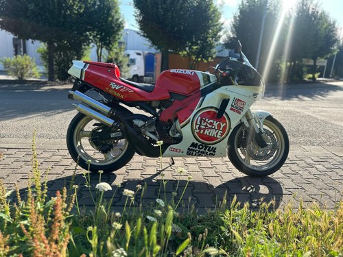1993 Suzuki - RGV 250 - Lucky Strike VENDUTO