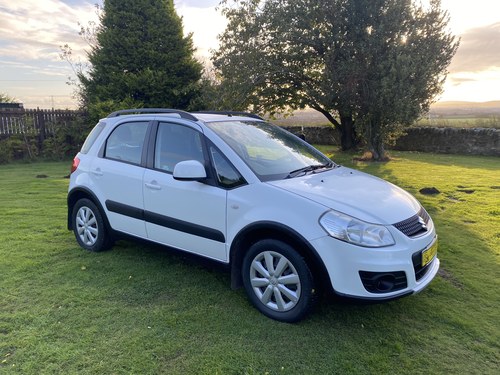 2014 Suzuki SX4 SZ5 with only 8,000 miles & one owner from new! For Sale