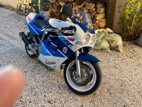 SUZUKI GSXR 750 rr - 1988 A vendre