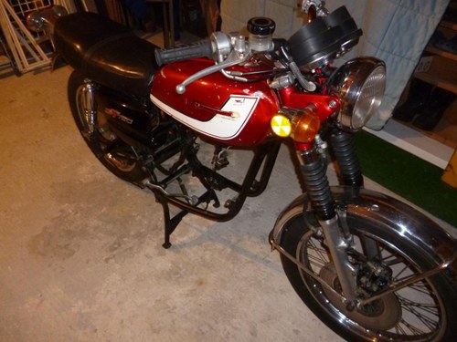 SUZUKI GT 380 j - 1972 Kaufen Bei