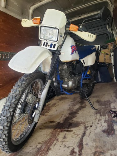 1996 SUZUKI DRSE 125cc A vendre