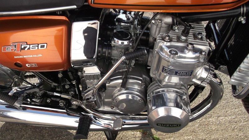 Engine Oil Suzuki Gt750 Crank Seal Replacement Suzuki Gt750 Engine