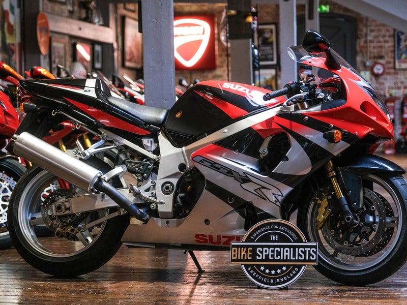 Suzuki GSXR1000 K1 Stunning 2002 UK Example 10840 Miles