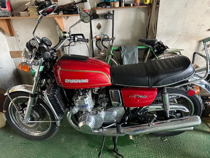 1973 Suzuki GT 750