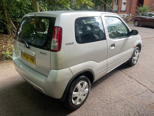 2004 Suzuki Ignis