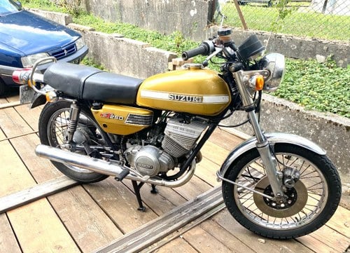 1975 Suzuki GT 250 For Sale
