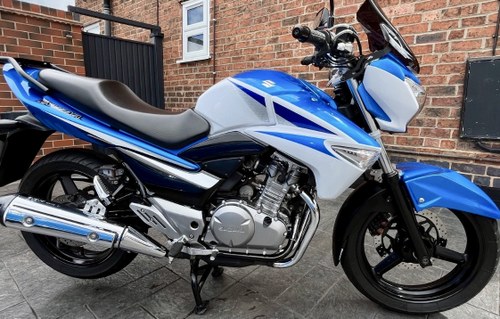 2015 Suzuki GW 250 Inazuma