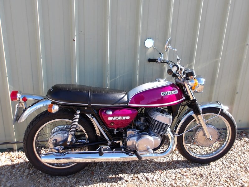 1971 Suzuki T 500 - 1 1971 Suzuki T 500 - 1