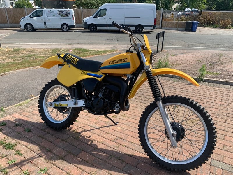 1982 Suzuki PE - 1 1982 Suzuki PE - 1
