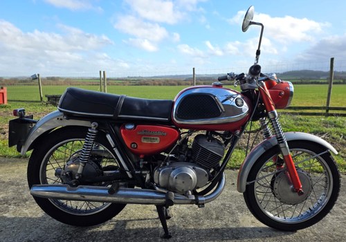 1968 1967 Suzuki T20 Super Six Vente aux enchères