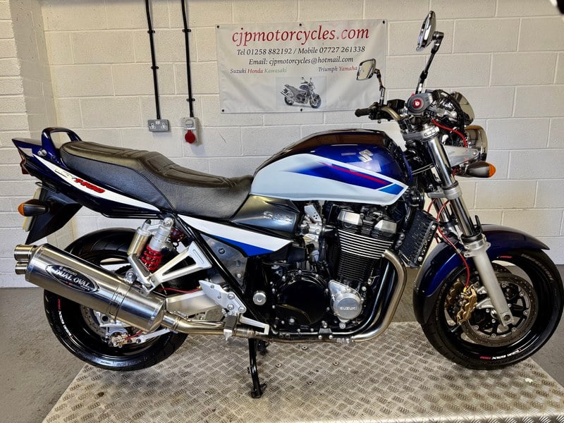 SUZUKI GSX1400-K7 FE 2008/08 BLUE 13366 MILES