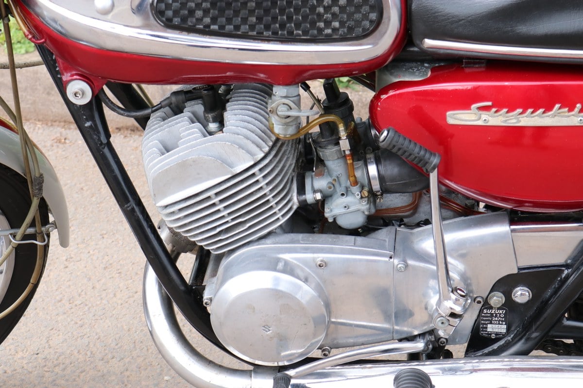 1969 Suzuki T 20 Red Manual, 6 speed in United Kingdom - For Sale | Car ...