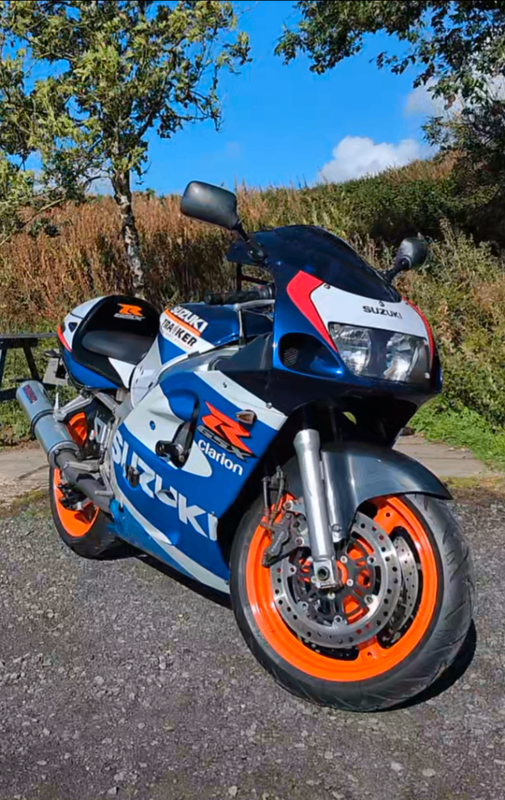 2001 Suzuki GSX R 600 - 1 2001 Suzuki GSX R 600 - 1