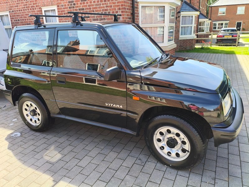 1999 Suzuki Vitara - 1 1999 Suzuki Vitara - 1