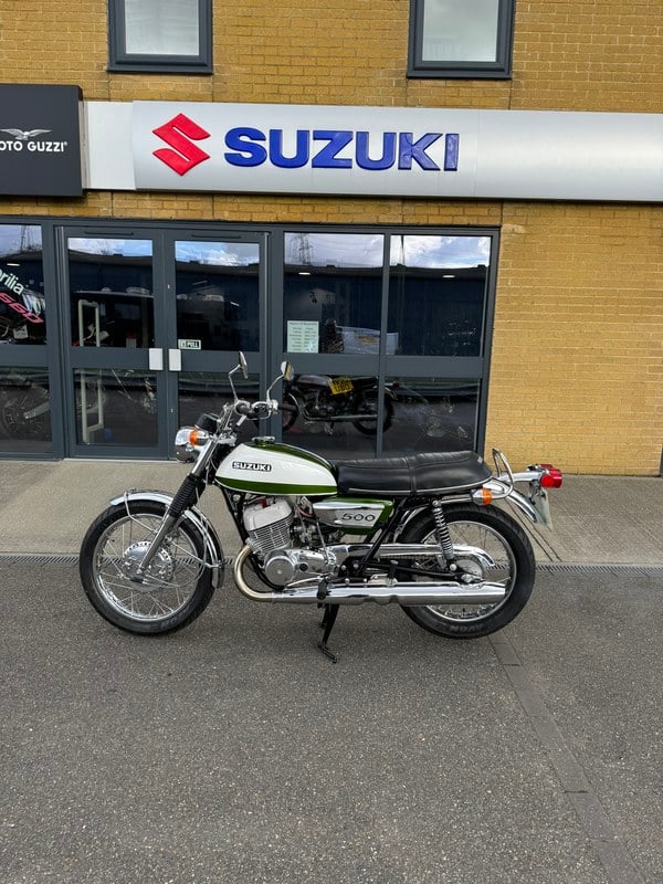 1971 Suzuki T 500 - 1 1971 Suzuki T 500 - 1