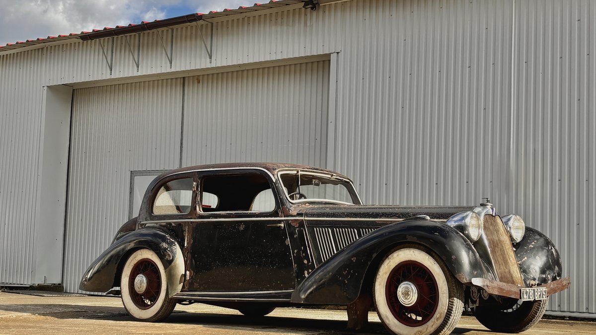 Talbot Lago Instrument 1938 Talbot Lago T120 Black Manual, 4 speed Right Hand Drive in Czechia ...