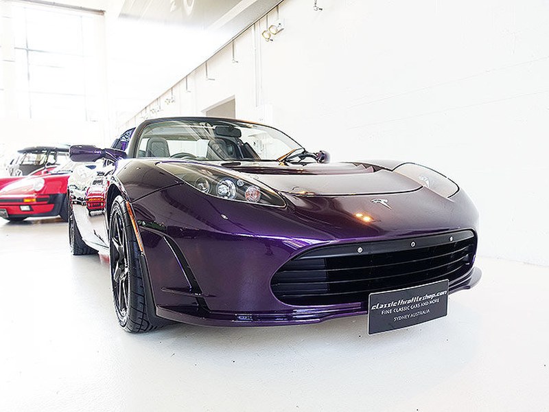 The world’s first electric supercar - the Tesla Roadster