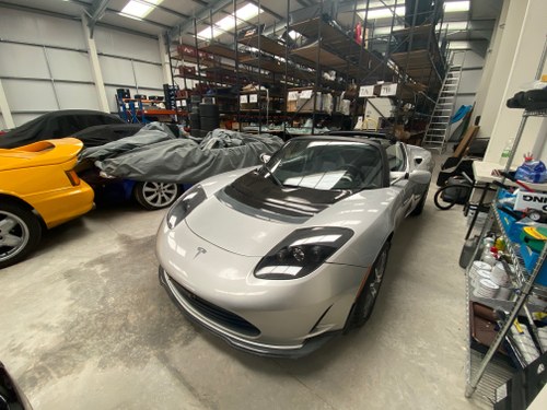 2010 Tesla Roadster