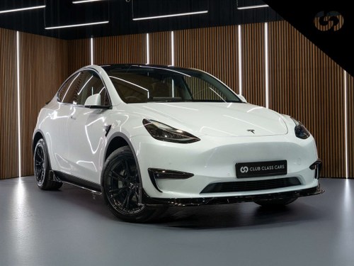 2022 Tesla Model Y Long Range AWD 4WD In vendita