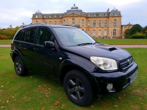 2005 Toyota RAV4 2.0 D-4D XT-R, Turbo Diesel VENDIDO