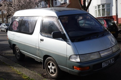 1992 TOYOTA TOWNACE ROYALE 8 SEATER SOLD