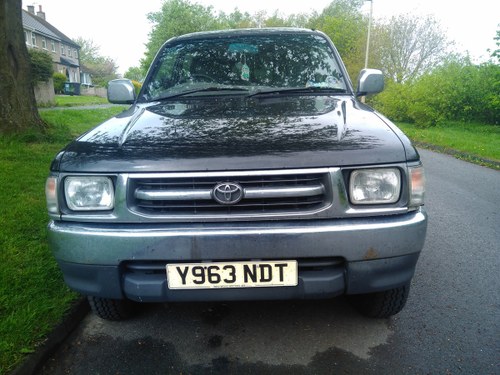 2001 Toyota Hilux LN165 crew cab pick up For Sale