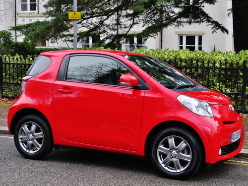 TOYOTA iQ2 1.0 2013/63 26000m TFSH - CLIMATE AC, NOW RARE For Sale
