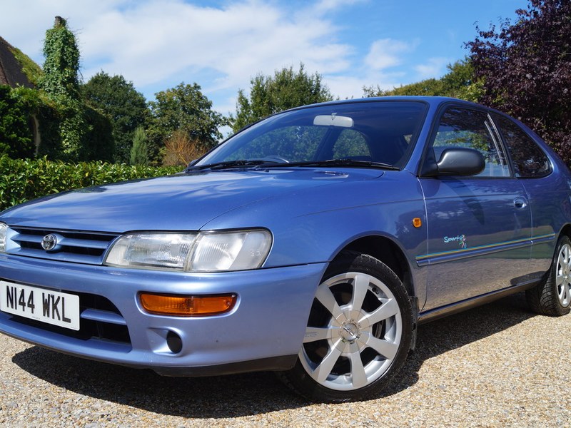 Genuine Low mileage Toyota Corolla 3 door (e100) with AC