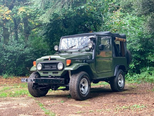 1973 Toyota Land cruiser - FJ40 - EX-Military - 4.2 - Canvas top For Sale