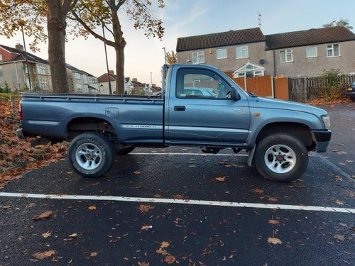 1999 Toyota Hilux 2.4 Turbo Diesel 4WD Rare  For Sale