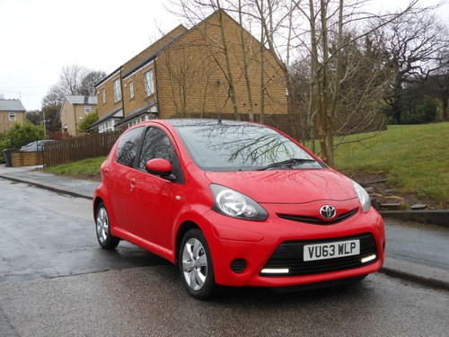 2013 Toyota Aygo 1.0 VVT-i Move With Style 5DR One Owner FSH SOLD