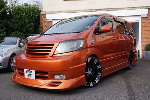 2004 WOW JUST WOW! NOW THIS IS WHAT YOU CALL AN MPV!  For Sale