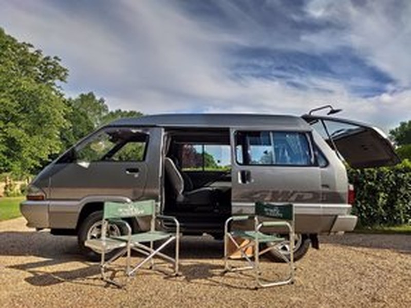 low mileage 1991 Toyota 4WD DAY VAN -Like spacecruiser!