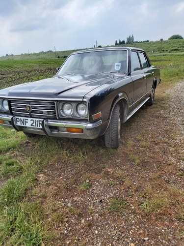 toyota crown  1976 super saloon For Sale
