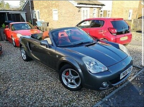 2006 MR2 Great example, rare colour seat combination For Sale