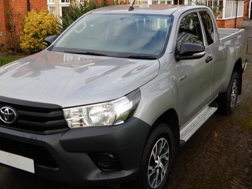 2017 Toyota Hilux 2.4 Extra Cab SOLD