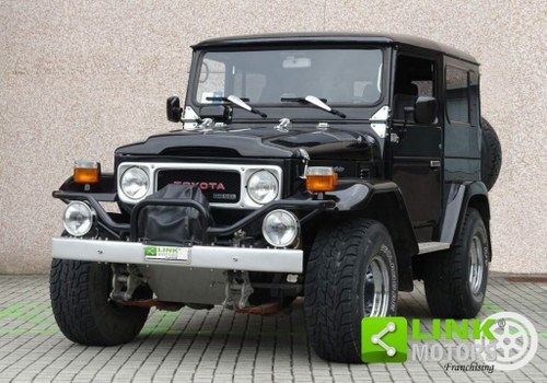 1981 TOYOTA  Land-Cruiser For Sale