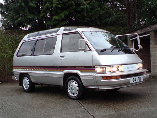 1986 Toyota Master Ace Surf SOLD