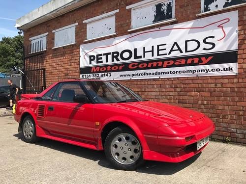 1990 TOYOTA MR2    5 SPEED MANUAL SOLD