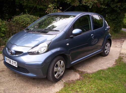2008 58 REG TOYOTA AYGO 5 DOOR SPECIAL EDITION BLUE SOLD