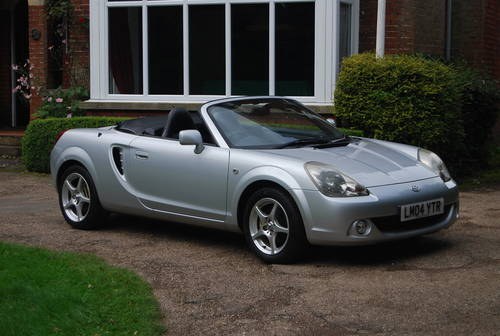 2004 Toyota mr2 roadster auto smt 42,000 miles fsh For Sale