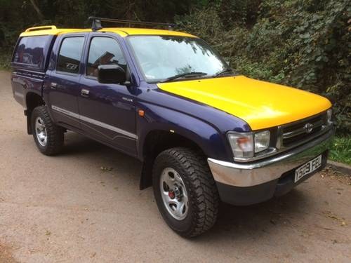 2001 Hilux 2.4 TD Crew Cab, 1 Owner, ONLY 15,200mls, FSH For Sale