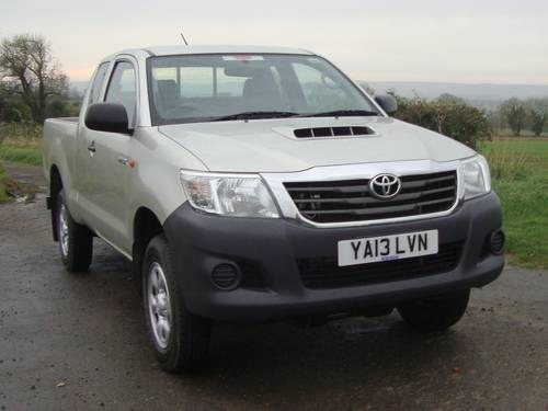 2013 TOYOTA HILUX 2.5 D4d EXTRACAB PICKUP VERKAUFT