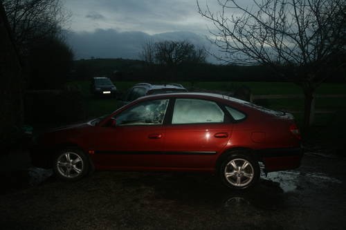 'Toyota Avensis, 2002 (52) Red Hatchback, Manual Petrol, 74, For Sale