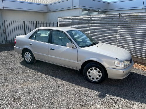 1999 Toyota Corolla XE Limited Saloon In vendita