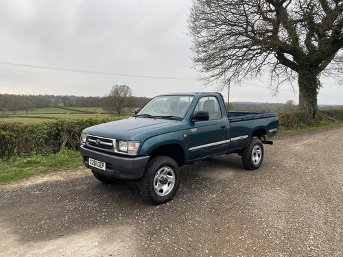 2000 Toyota Hilux Completely Restored SOLD