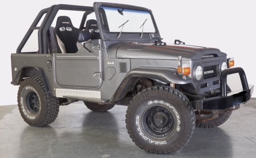 1976 Toyota FJ40 Land Cruiser For Sale by Auction