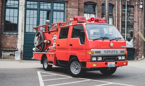 1993 Toyota Toyoace Fire-Truck HiAce doublecab RHD Euro-spec In vendita